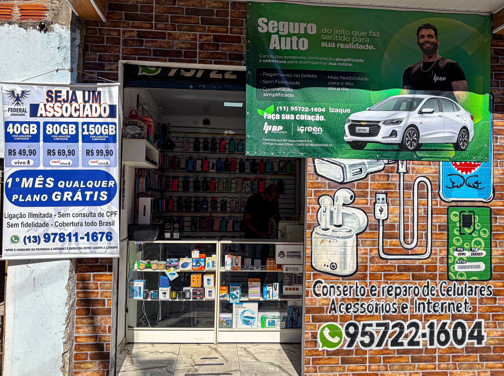 Fachada da Loja Leles, assistência técnica de celulares e acessórios